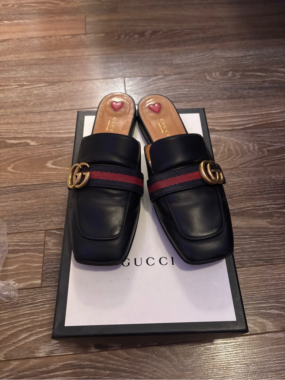 Gucci GG Peyton leather mules size 39